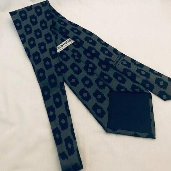 #1593 Giorgio Armani Cravatte silk khaki necktie - Picture 4 of 5